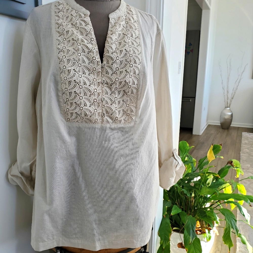 100% Cotton roll sleeve tunic style blouse